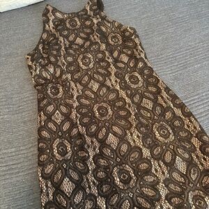 Alexia Admore Size M black lace and sequined cocktail dress